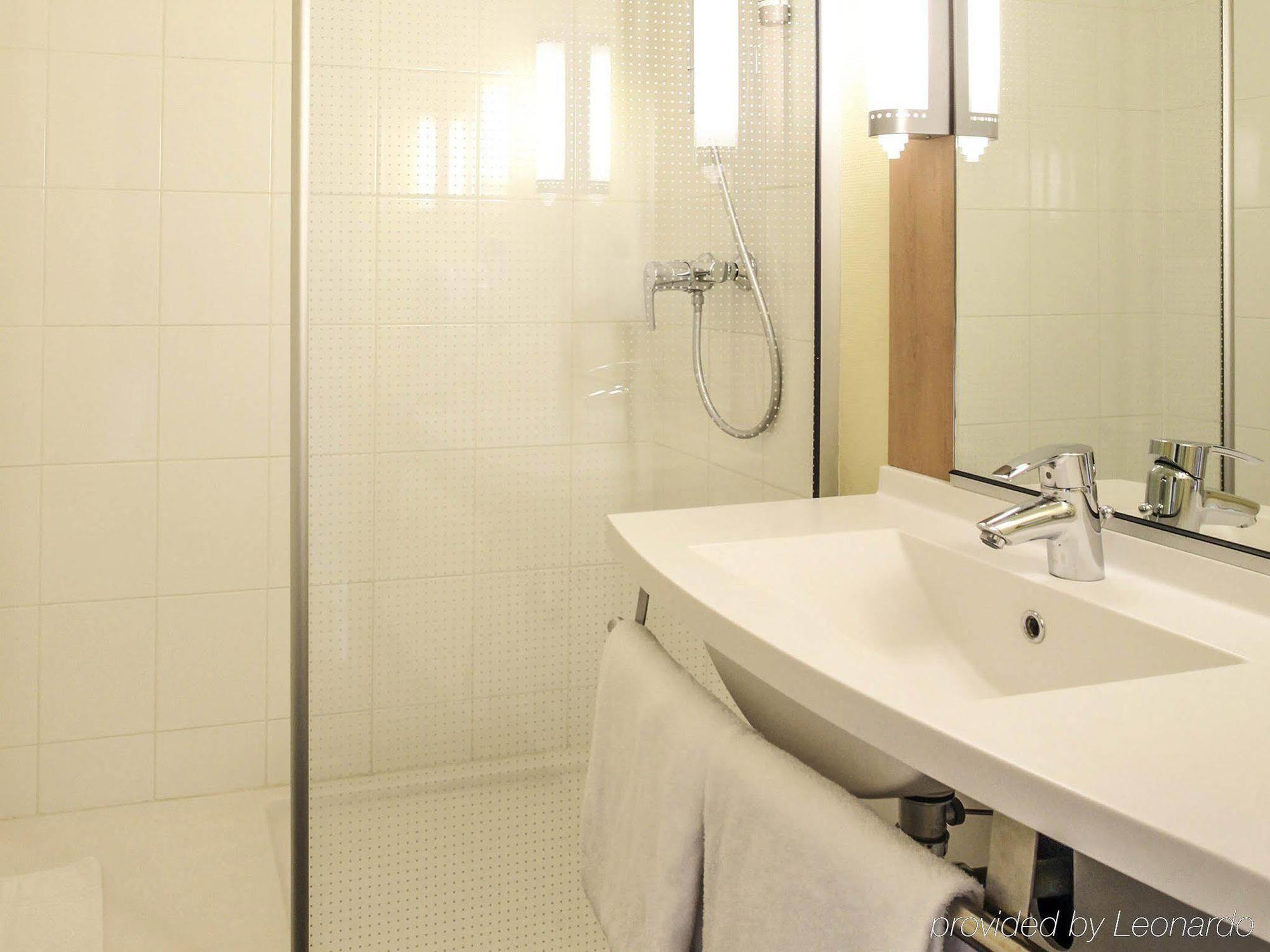 ホテル Ibis Chalons En Champagne エクステリア 写真
